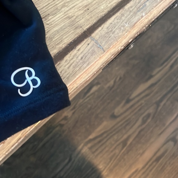 Black Slash Pull Over - Picture 3 of 5